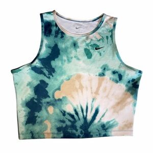 NIKE WOMEN'S DRI FIT PERFORMANCE FAST TIE DYE SLIM FIT TANK CROP SIZE LARGE